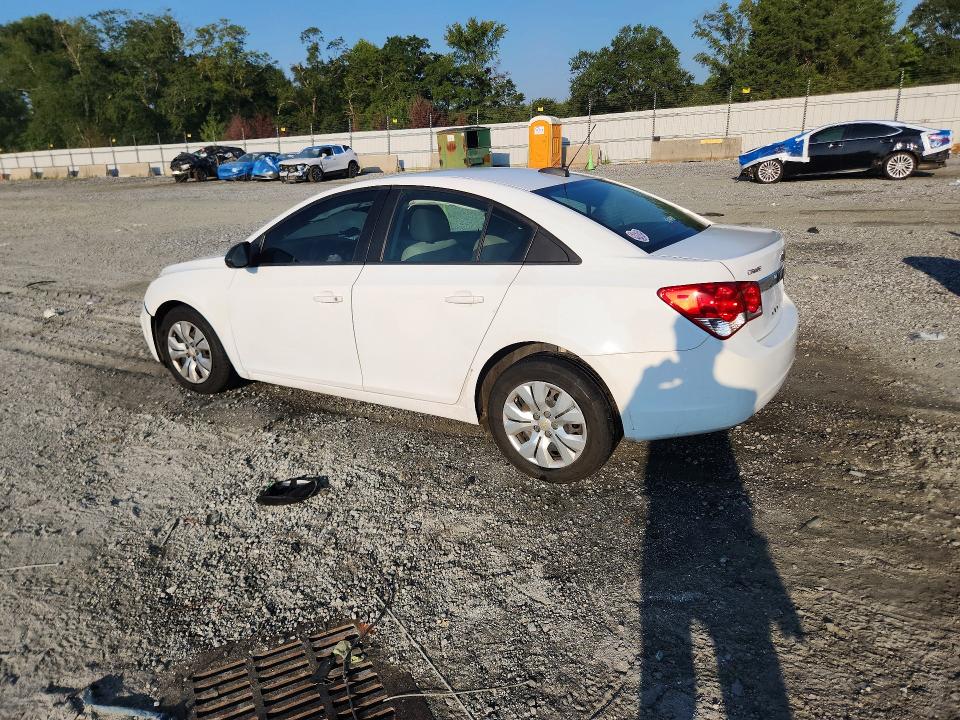 Снимка 2 от търг – 2016 CHEVROLET CRUZE LIMITED с VIN 1G1PC5SHXG7214235