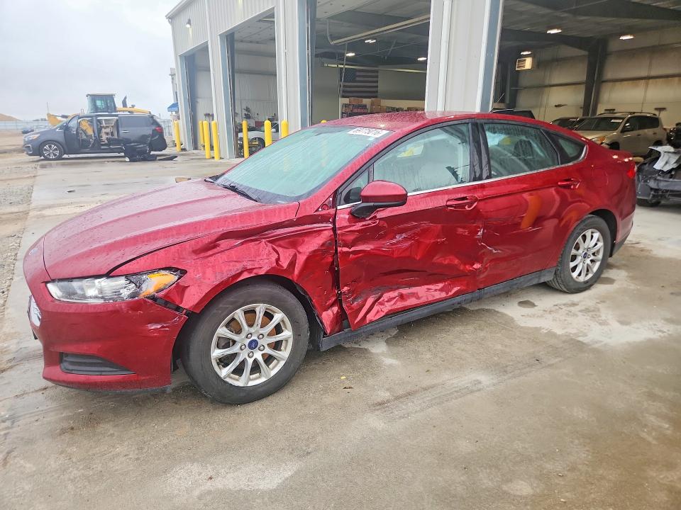 Снимка 1 от търг – 2015 FORD FUSION с VIN 3FA6P0G7XFR182622