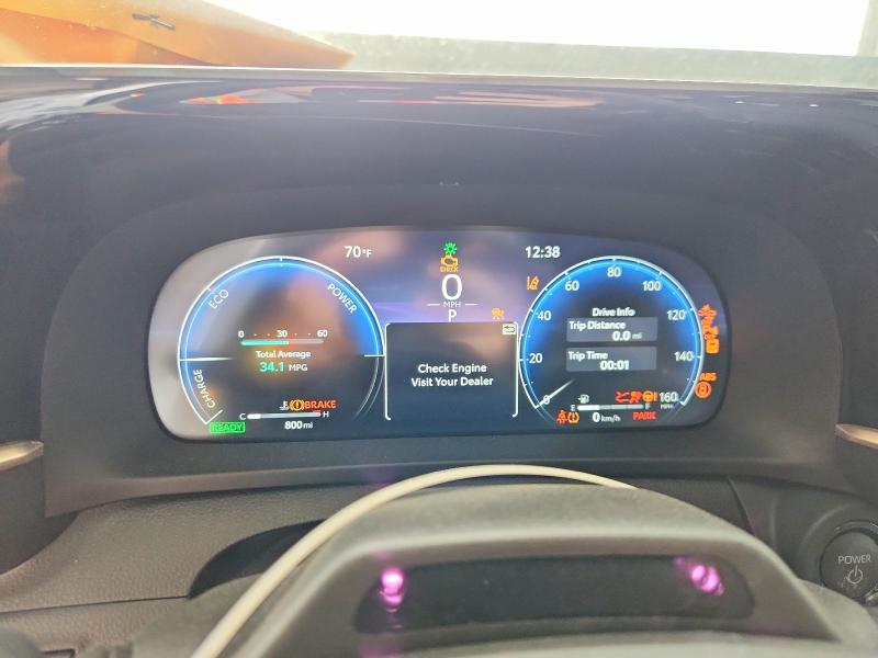 Снимка 9 от търг – 2026 TOYOTA CROWN SIGNIA с VIN JTDACAAJ4T3045339
