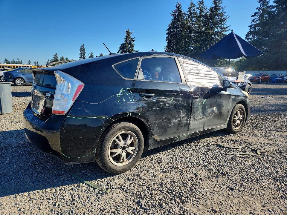 Photo 3 from auction – 2011 TOYOTA PRIUS with VIN JTDKN3DU1B1371724