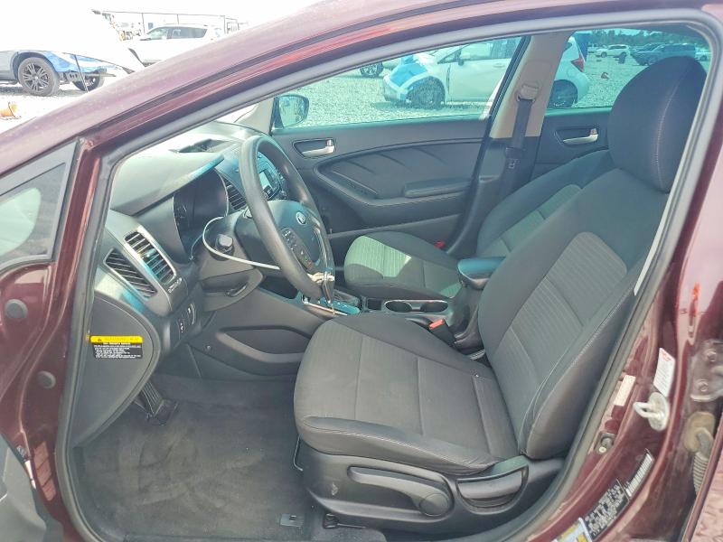 Photo 7 from auction – 2017 KIA FORTE with VIN 3KPFL4A73HE021559