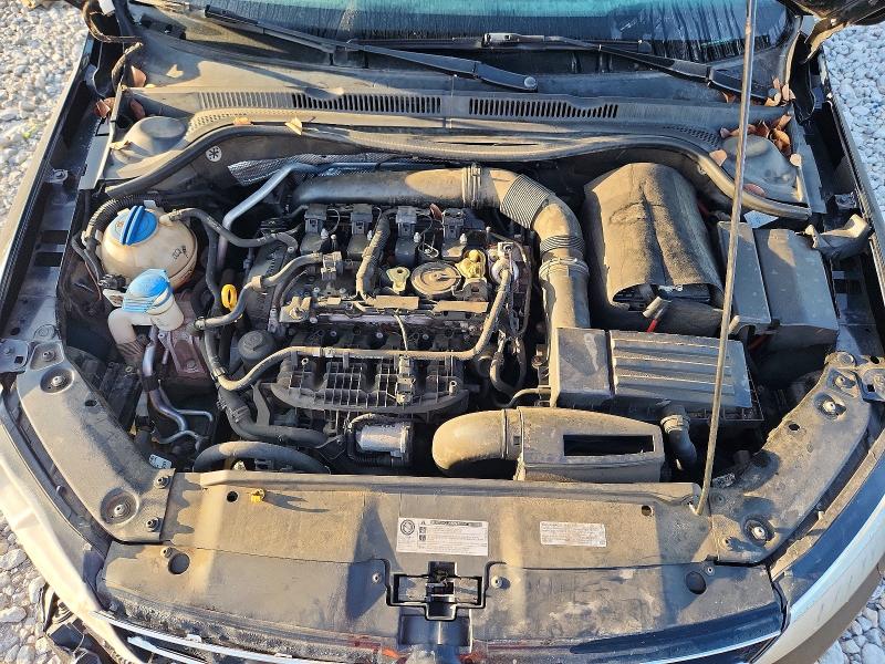 Photo 11 from auction – 2015 VOLKSWAGEN JETTA with VIN 3VWD17AJ6FM355823