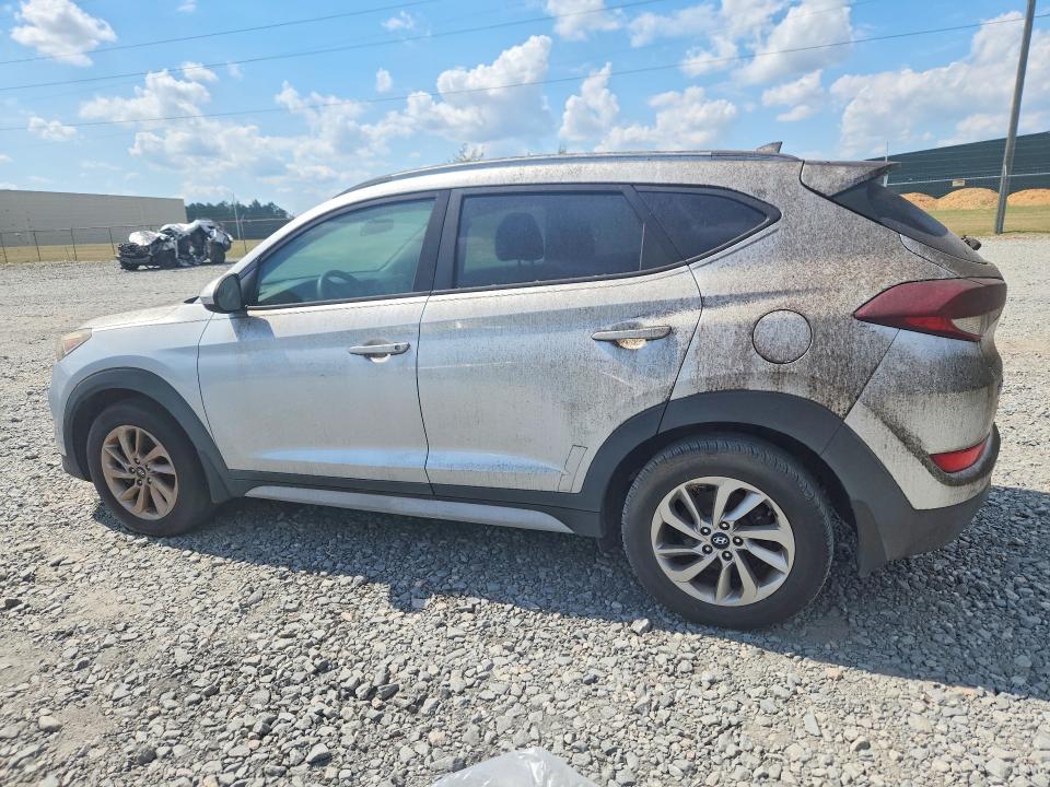 Photo 2 from auction – 2018 HYUNDAI TUCSON with VIN KM8J33A44JU747976