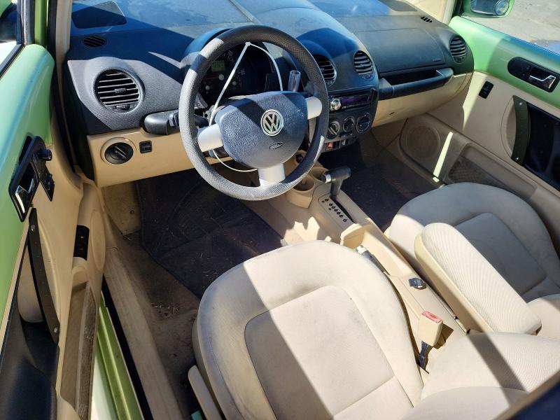 Photo 8 from auction – 2001 VOLKSWAGEN NEW BEETLE with VIN 3VWCB21C41M470555
