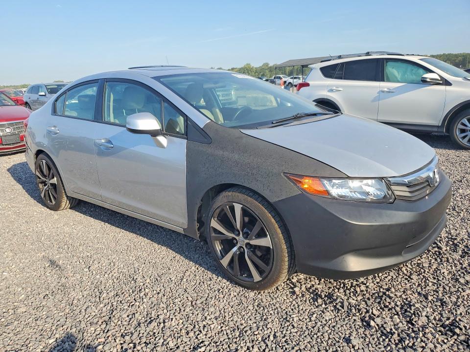 Photo 4 from auction – 2012 HONDA CIVIC with VIN 2HGFB2F83CH547469