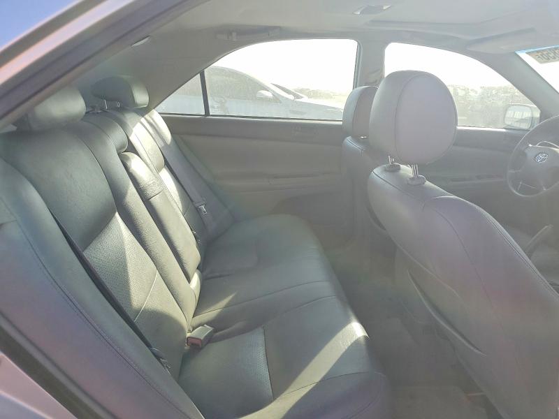 Снимка 10 от търг – 2002 TOYOTA CAMRY с VIN 4T1BF30K32U021166