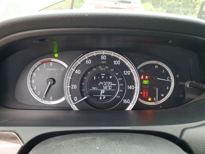 Снимка 9 от търг – 2017 HONDA ACCORD с VIN 1HGCR2F86HA150407