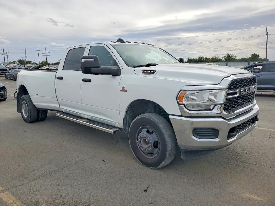 Photo 4 from auction – 2023 RAM 3500 with VIN 3C63RRGL7PG552275