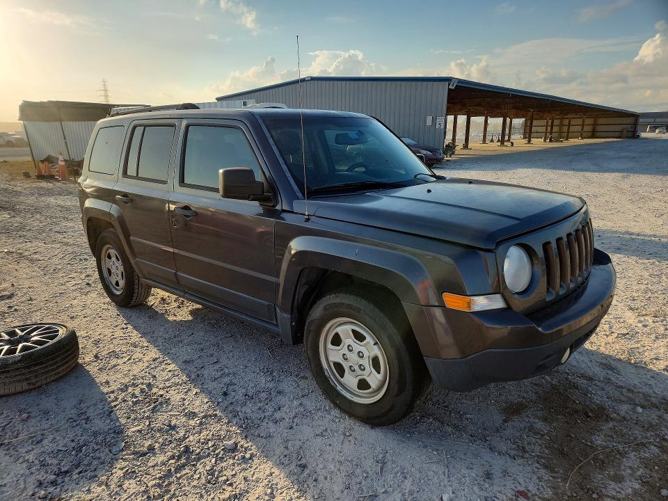 Photo 4 from auction – 2016 JEEP PATRIOT with VIN 1C4NJPBA7GD536268