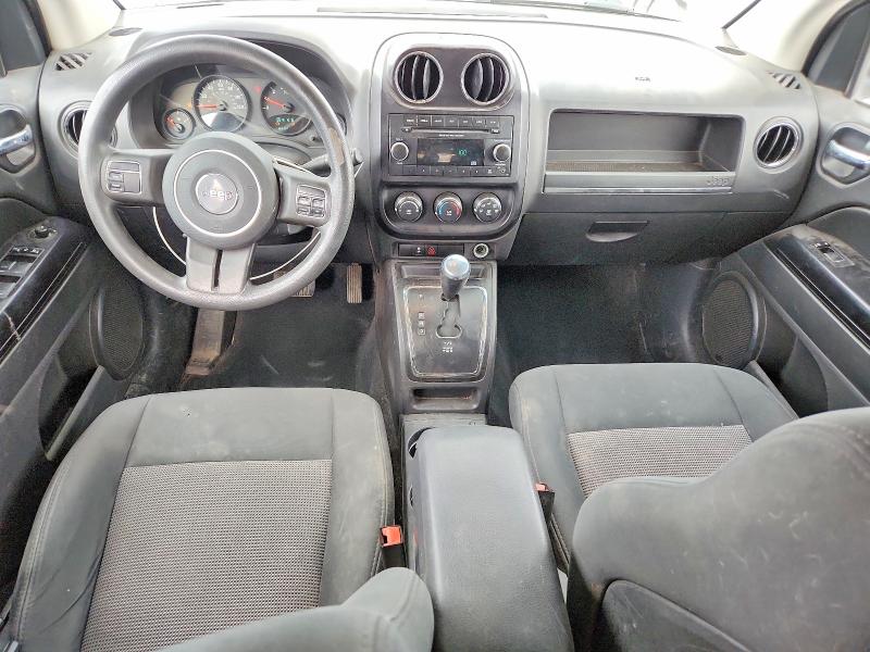 Снимка 8 от търг – 2012 JEEP COMPASS с VIN 1C4NJDBB7CD553038