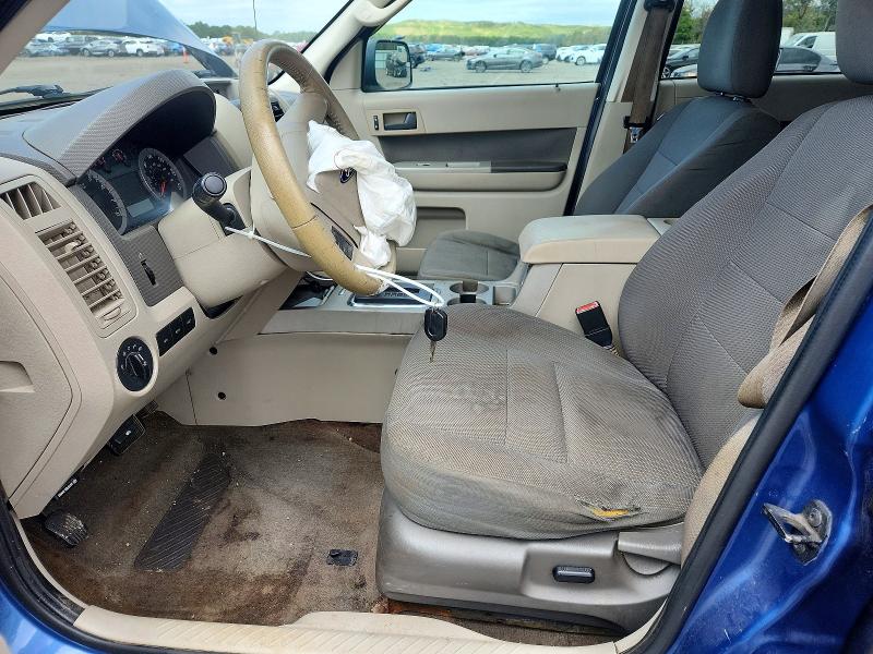 Zdjęcie 7 z aukcji – 2010 FORD ESCAPE z VIN 1FMCU0D70AKA69801