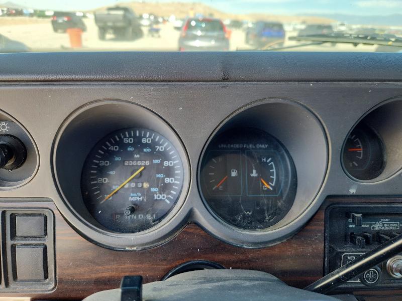 Photo 9 from auction – 1996 DODGE RAM VAN with VIN 2B7HB11X9TK158709