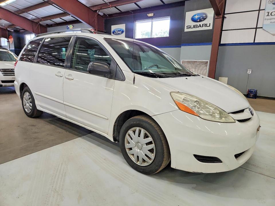 Photo 4 from auction – 2006 TOYOTA SIENNA with VIN 5TDZA23C76S463958