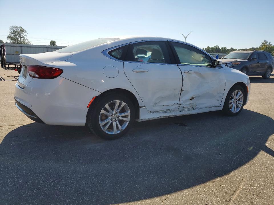 Photo 3 from auction – 2015 CHRYSLER 200 with VIN 1C3CCCAB3FN689327