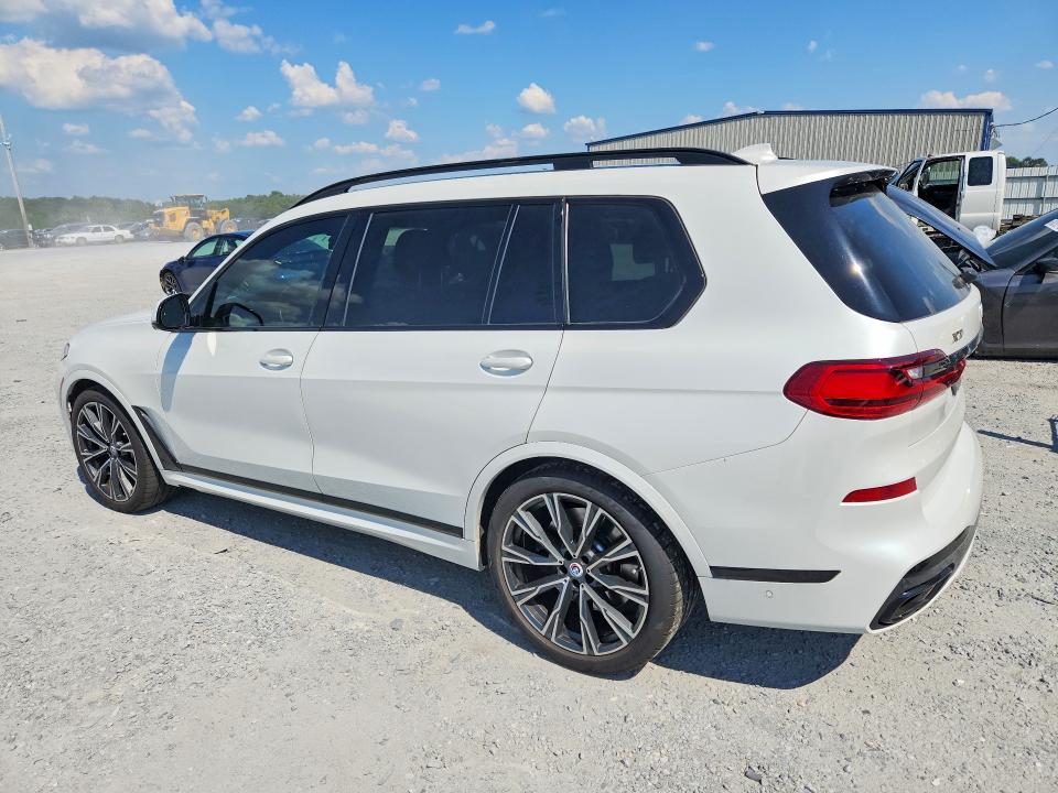 Photo 2 from auction – 2022 BMW X7 with VIN 5UXCX6C0XN9M42616