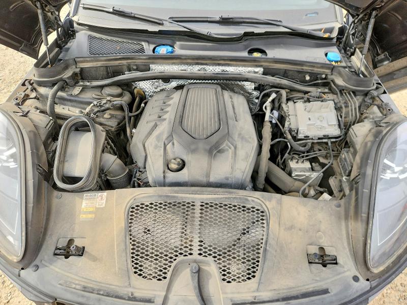 Photo 12 from auction – 2023 PORSCHE MACAN with VIN WP1AA2A59PLB00533