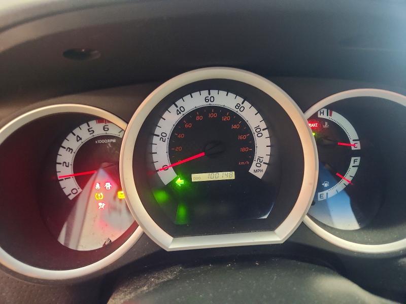 Photo 9 from auction – 2015 TOYOTA TACOMA with VIN 5TFUU4EN3FX142201