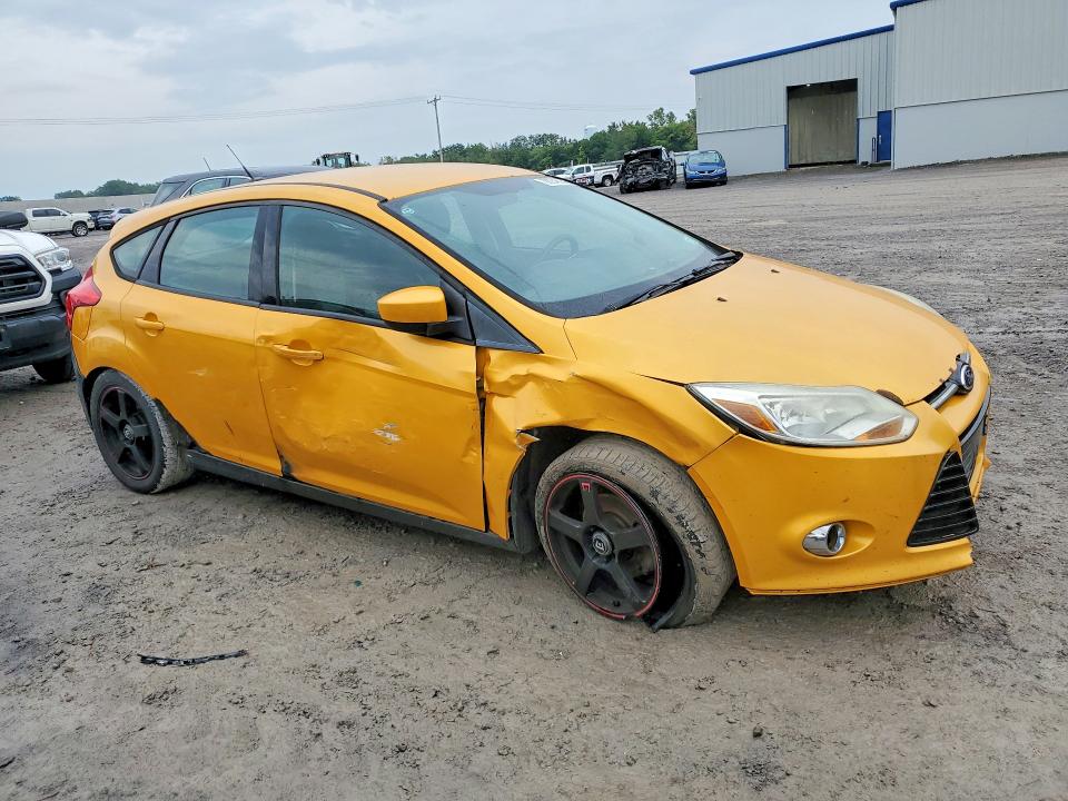 Photo 4 from auction – 2012 FORD FOCUS with VIN 1FAHP3K29CL460734