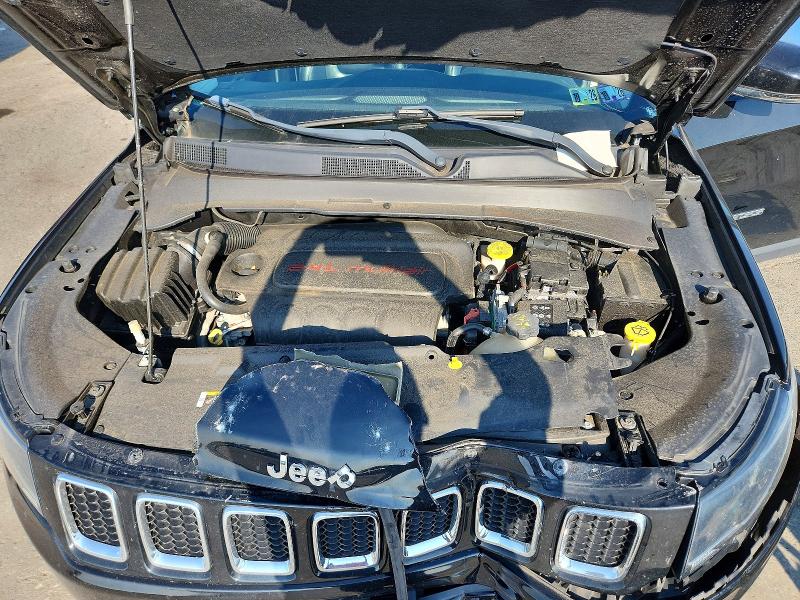 Zdjęcie 12 z aukcji – 2018 JEEP COMPASS z VIN 3C4NJDCB0JT200243