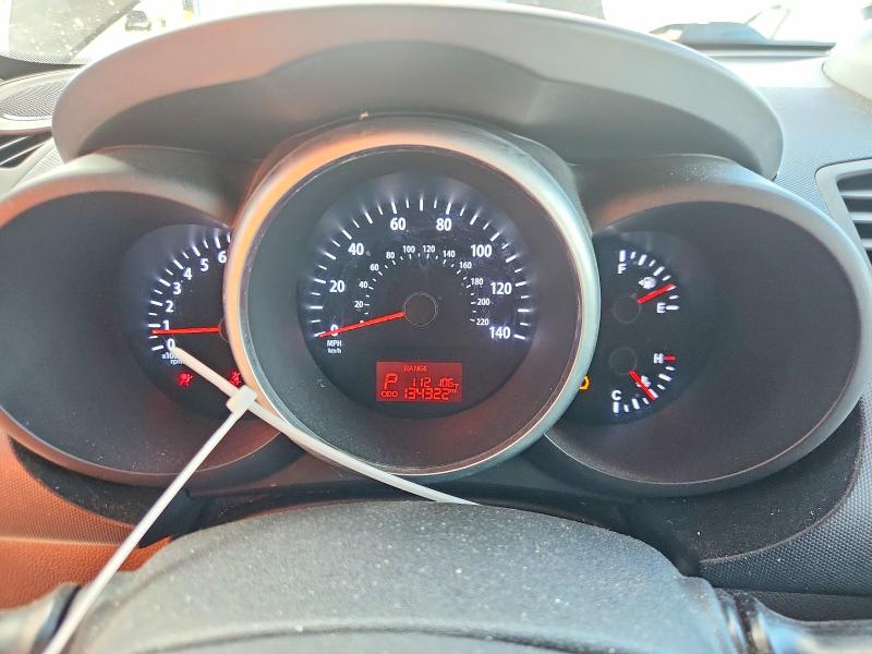 Photo 9 from auction – 2013 KIA SOUL with VIN KNDJT2A69D7585085