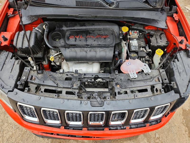 Zdjęcie 11 z aukcji – 2018 JEEP COMPASS z VIN 3C4NJCABXJT286111