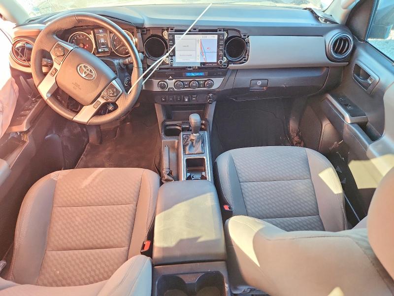 Снимка 8 от търг – 2022 TOYOTA TACOMA с VIN 3TMCZ5AN2NM509165