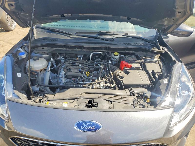 Photo 12 from auction – 2021 FORD ESCAPE with VIN 1FMCU0G67MUA48374