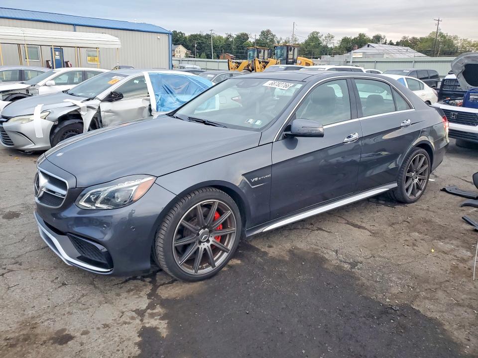 Photo 1 from auction – 2015 MERCEDES-BENZ E with VIN WDDHF7GB8FB126661