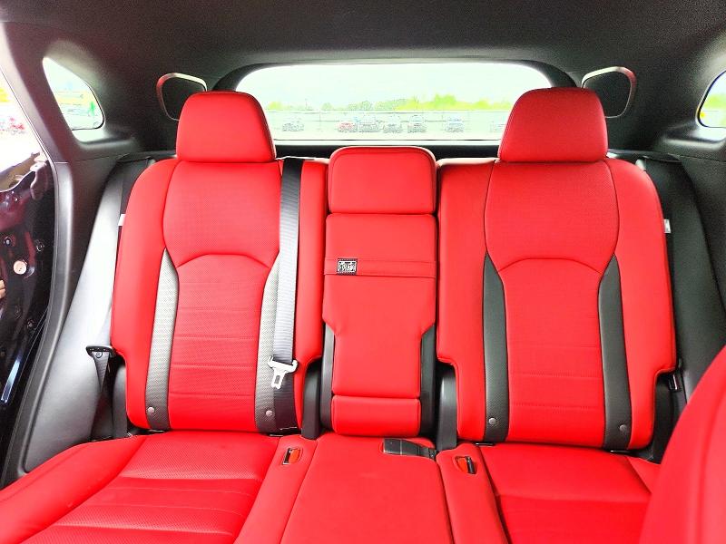 Foto 10 de la subasta – 2022 LEXUS RX con VIN 2T2SZMDA3NC361398