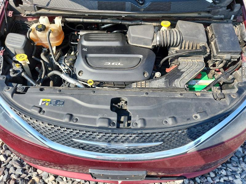Снимка 12 от търг – 2017 CHRYSLER PACIFICA с VIN 2C4RC1DG2HR708554