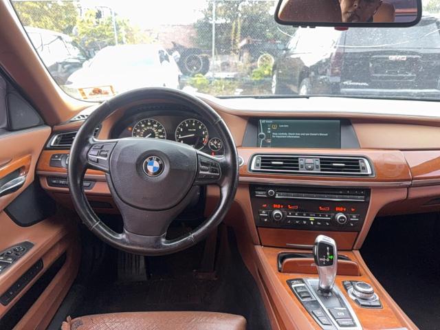 Photo 9 from auction – 2011 BMW 750LI XDRI with VIN WBAKC8C58BC432422