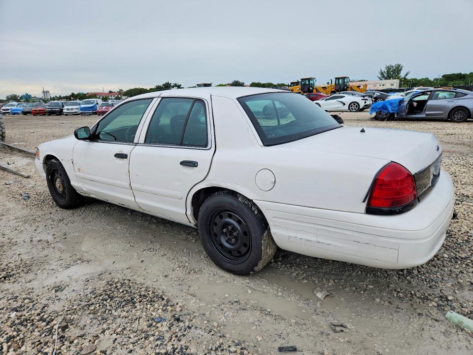 Zdjęcie 2 z aukcji – 2007 FORD CROWN VICTORIA z VIN 2FAFP71W17X131005