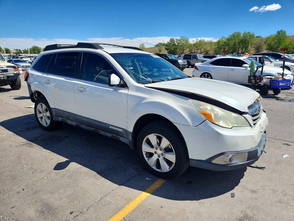 Photo 4 from auction – 2011 SUBARU OUTBACK with VIN 4S4BRBCC1B3315192