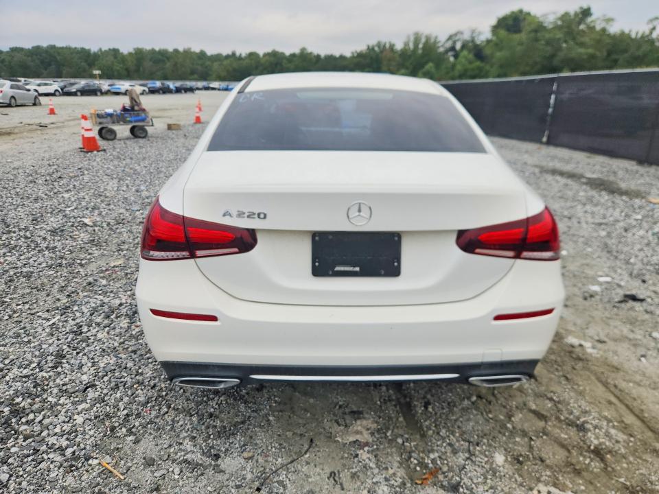 Снимка 6 от търг – 2022 MERCEDES-BENZ A с VIN W1K3G4EB1NJ327363