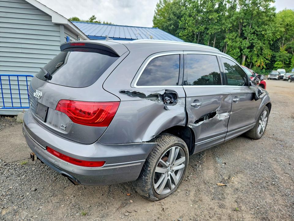 Photo 3 from auction – 2011 AUDI Q7 with VIN WA1VMAFEXBD006705