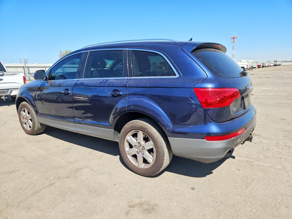 Снимка 2 от търг – 2014 AUDI Q7 с VIN WA1LGAFE0ED004805