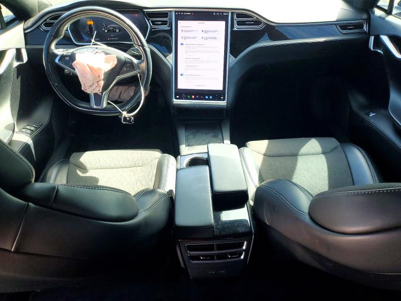 Photo 8 from auction – 2017 TESLA MODEL S with VIN 5YJSA1E10HF192711
