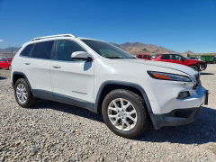 Photo 4 from auction – 2015 JEEP CHEEROKEE with VIN 1C4PJMCBXFW744369