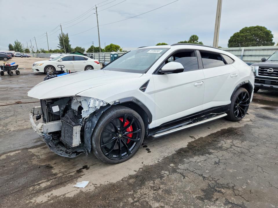 LAMBORGHINI URUS 2019 with VIN ZPBUA1ZL7KLA04560 - Photo from auction