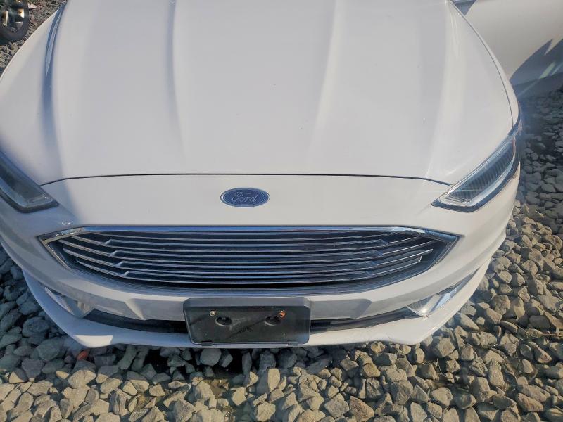 Photo 11 from auction – 2018 FORD FUSION with VIN 3FA6P0RU4JR132245