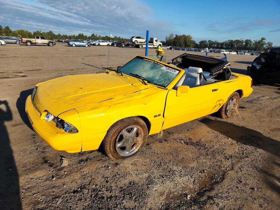 FORD MUSTANG 1993 with VIN 1FACP44E6PF161486 - Photo from auction