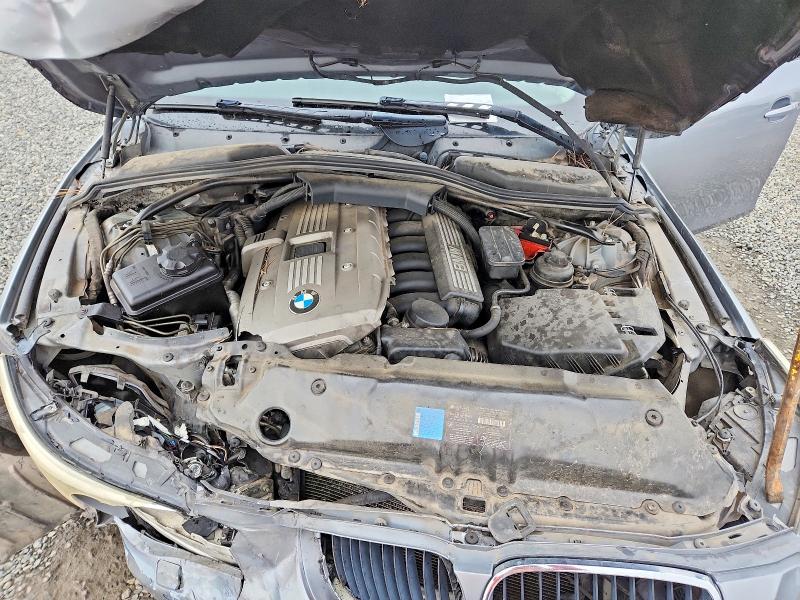 Photo 12 from auction – 2006 BMW 530 with VIN WBANN73576CN01057