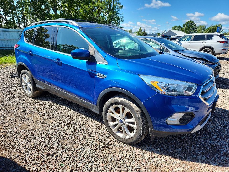 Снимка 4 от търг – 2017 FORD ESCAPE с VIN 1FMCU9G97HUC29379
