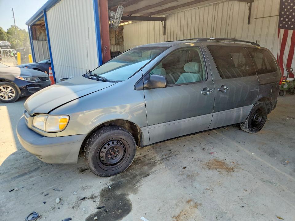 1999 TOYOTA SIENNA - Търг №67656946