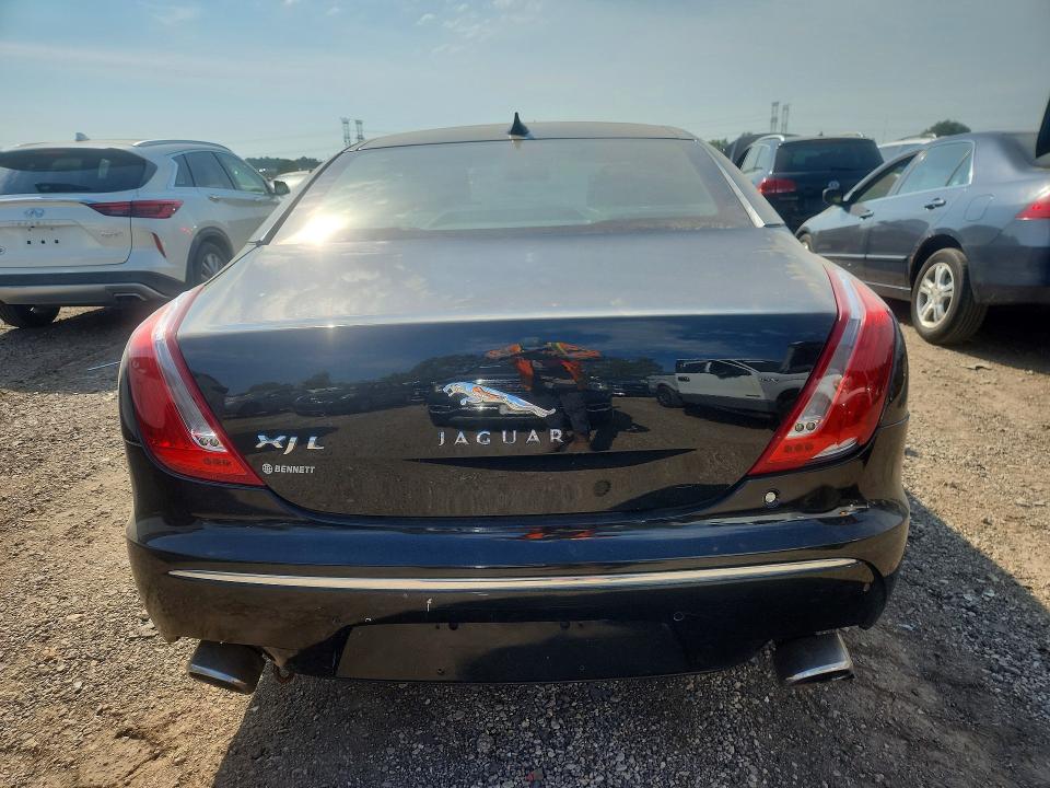 Photo 6 from auction – 2013 JAGUAR XJL with VIN SAJWJ2GD5D8V49343