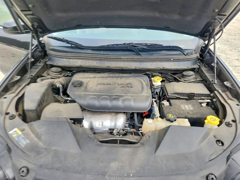 Снимка 12 от търг – 2019 JEEP CHEROKEE с VIN 1C4PJLCBXKD416417