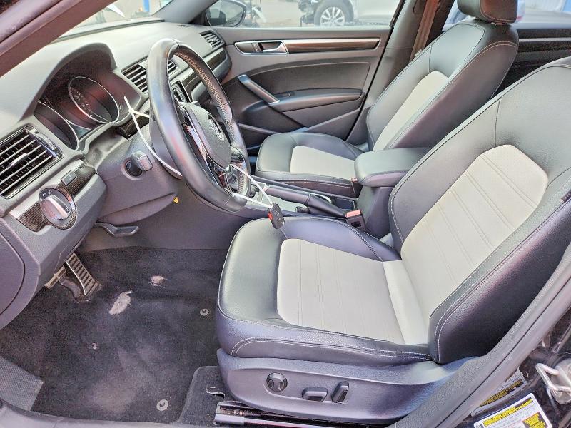 Photo 7 from auction – 2018 VOLKSWAGEN PASSAT with VIN 1VWJM7A34JC050830