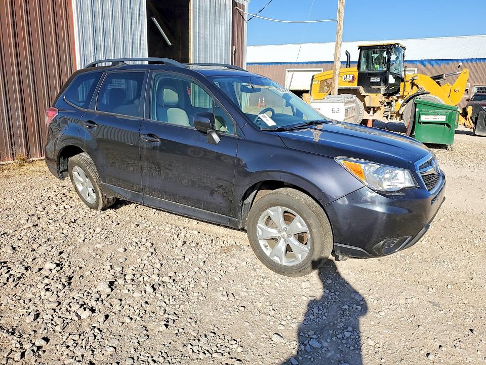Photo 4 from auction – 2016 SUBARU FORESTER with VIN JF2SJADC5GH481845