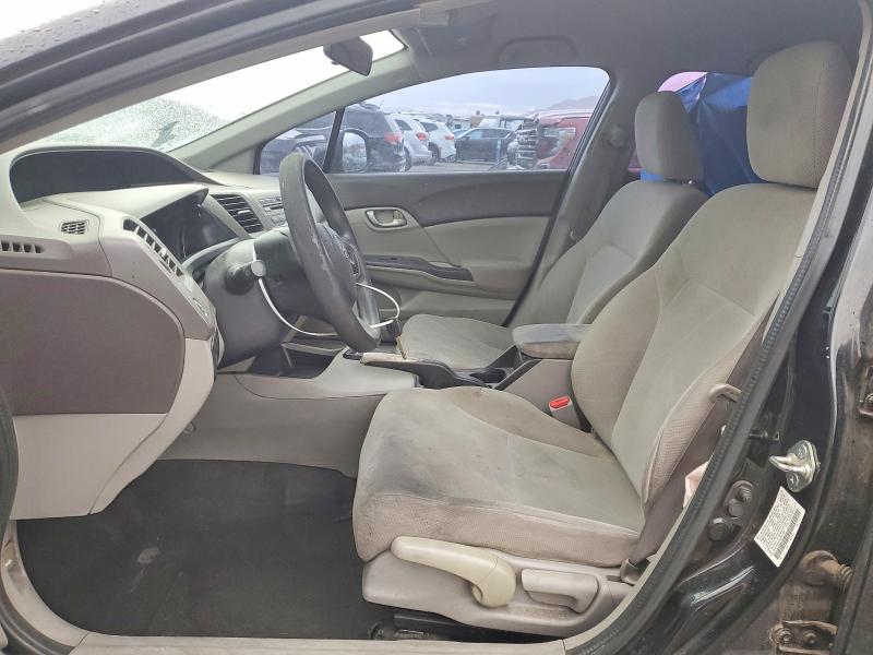 Снимка 7 от търг – 2012 HONDA CIVIC с VIN 2HGFB2F53CH611984