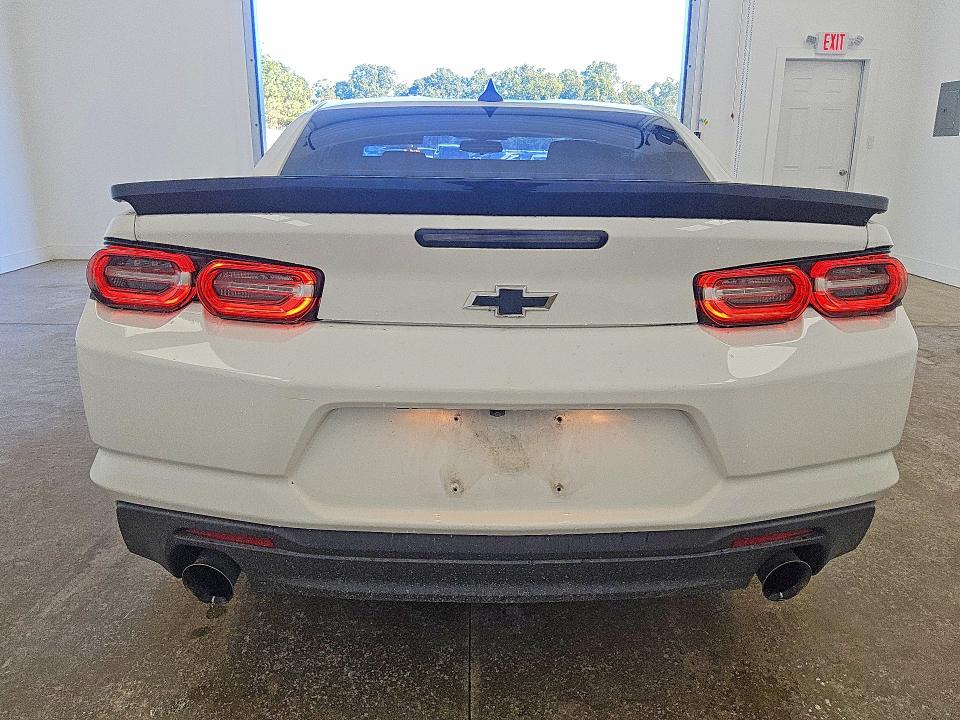 Photo 6 from auction – 2022 CHEVROLET CAMARO with VIN 1G1FB1RX8N0123863
